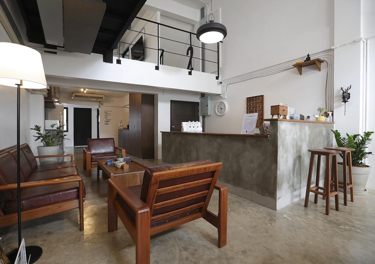 Apartment45 Hostel Бангкок Екстер'єр фото