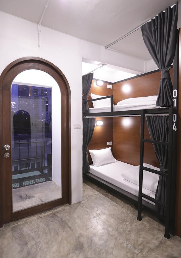 Apartment45 Hostel Бангкок Екстер'єр фото
