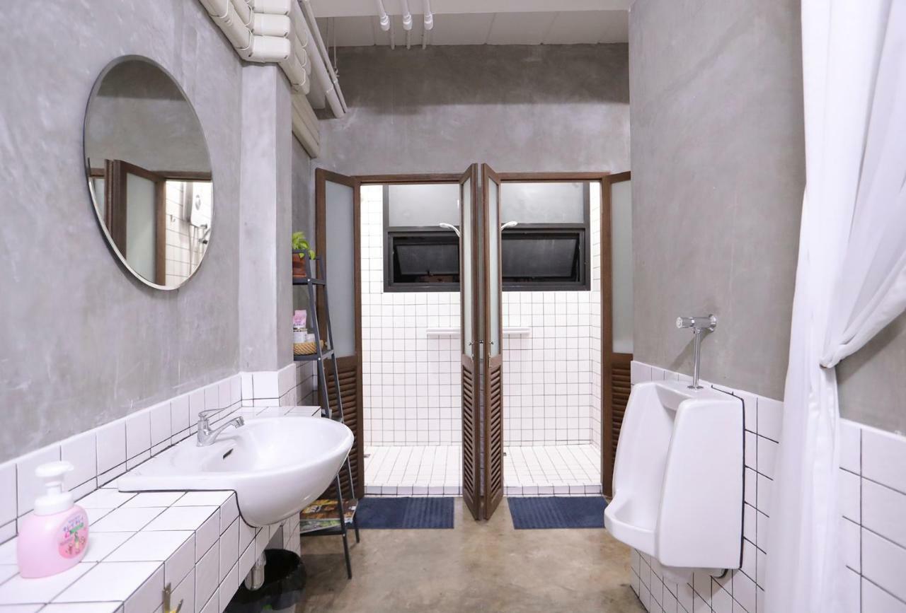 Apartment45 Hostel Бангкок Екстер'єр фото